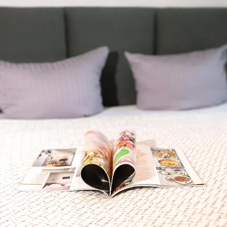 Haus Billstrasse 9 248 - 8 דירה *